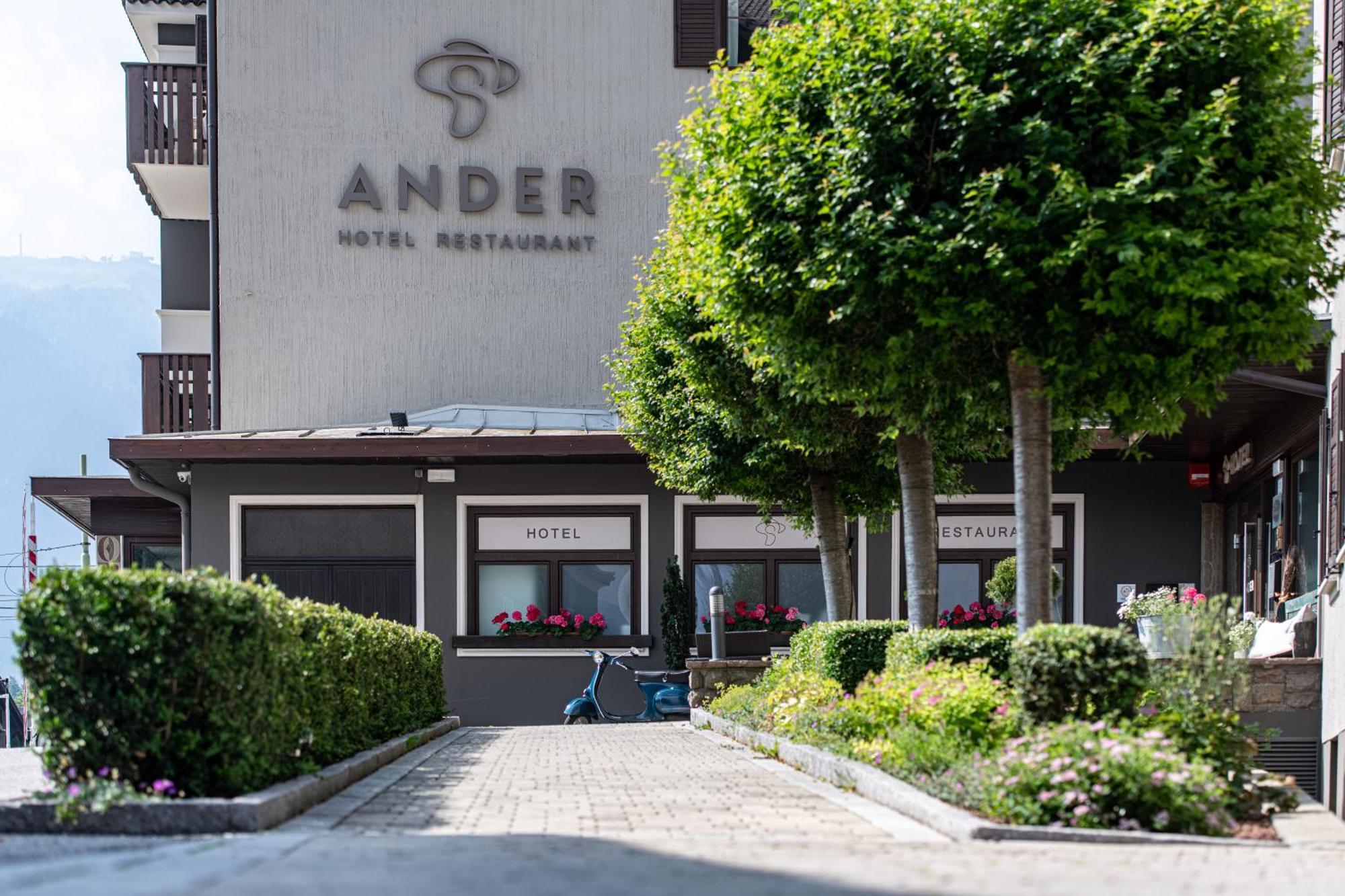 Hotel Ander Brunico Exterior photo